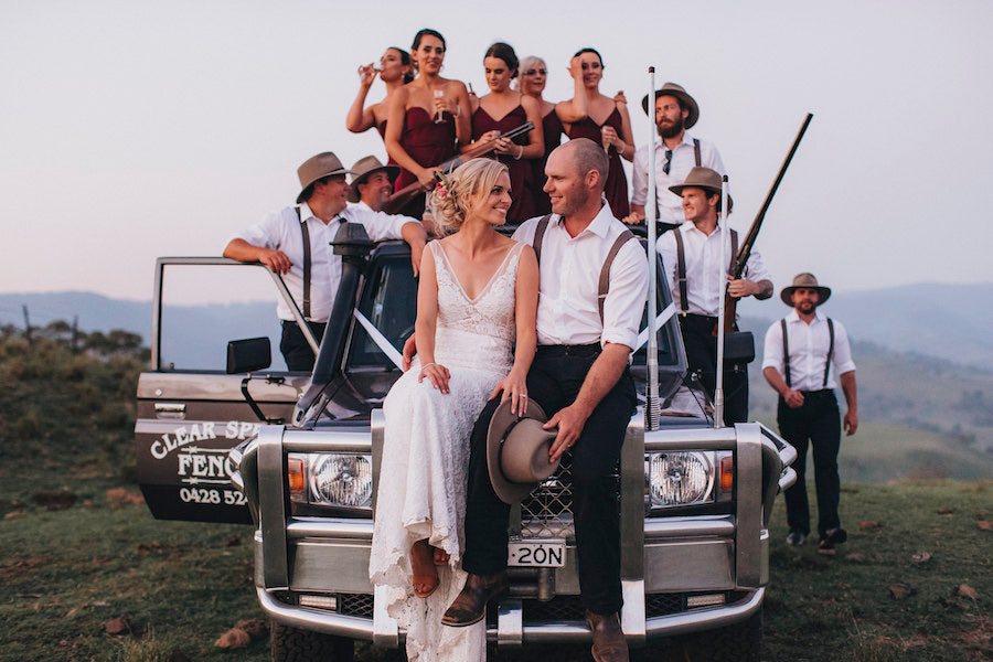 flower by mudgee monkey wedding florist complete with  shot guns and ute.